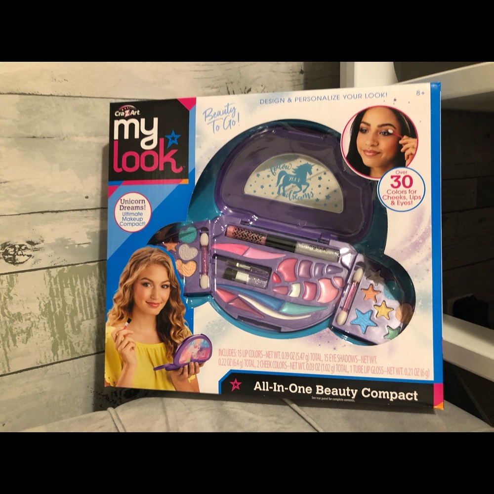 My Look by crazArt Makeup Compact